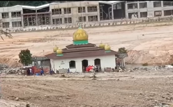 Perguruan Baitul Ibadah Batam Protes Pembongkaran Surau oleh PT TPM