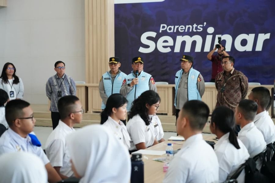 Polri Kukuhkan LP-KTB, Perkuat Tata Kelola SMA Kemala Taruna Bhayangkara Bertaraf Internasional
