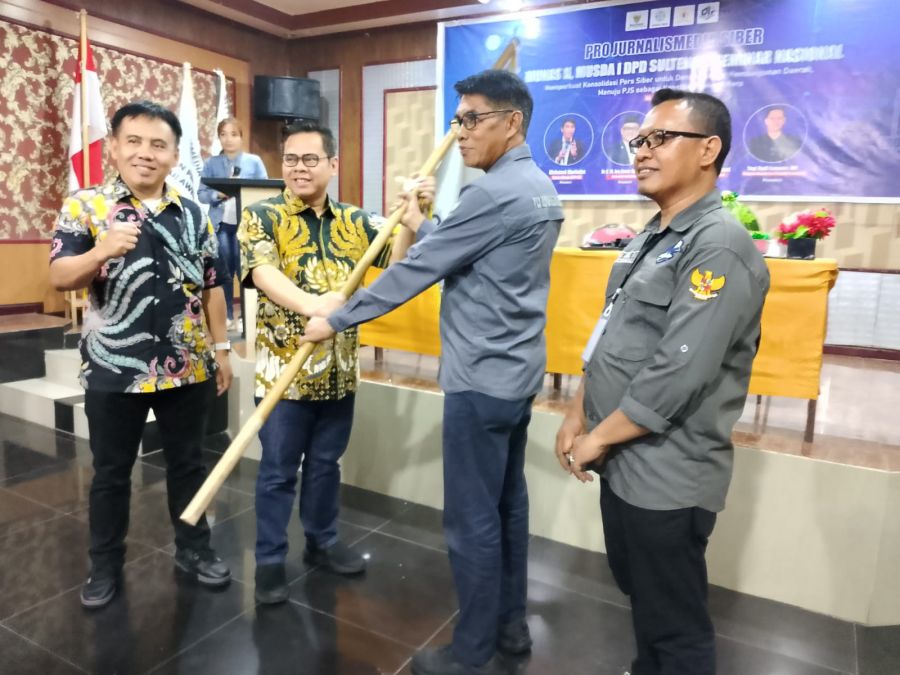 Rizaludin Kurniawan Tekankan Profesionalisme Jurnalis Siber di Era Digital