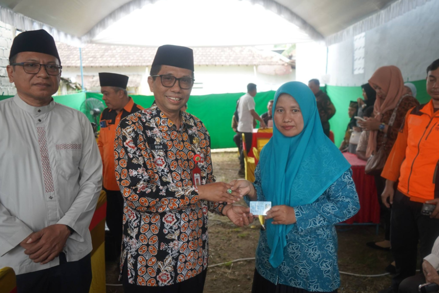 Safari Ramadan di Rejowinangun, Edif Hayunan Tinjau Pasar Murah dan Layanan Kesehatan