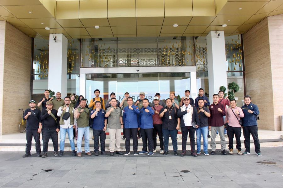 Satgas Penertiban Kawasan Hutan Mulai Bergerak di Sumbar, Kejati Lepas Tim di Padang