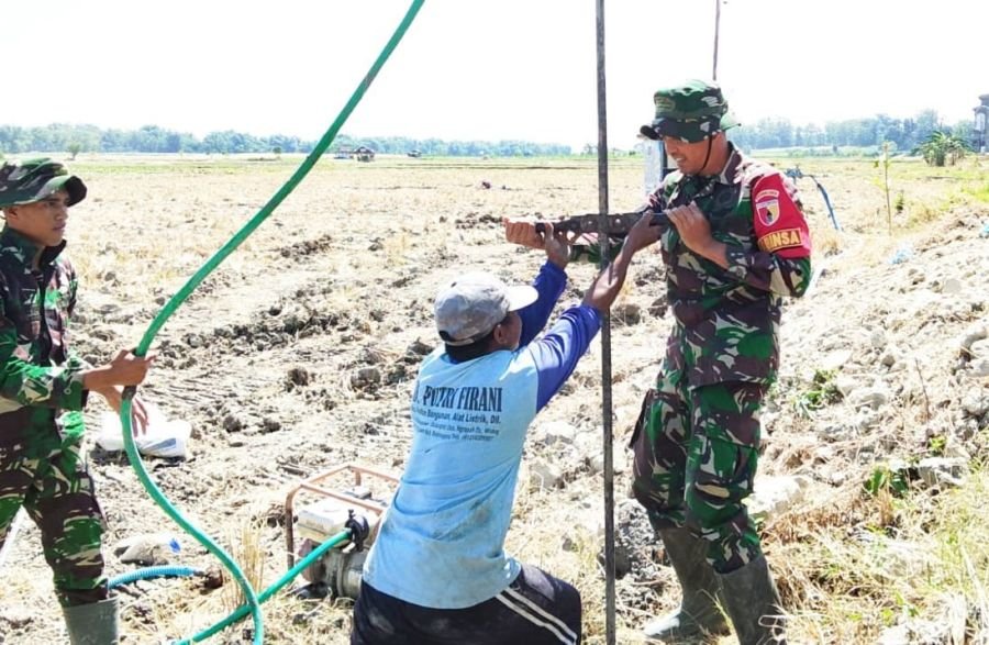 Satgas TMMD 129 Kodim Bojonegoro Bangun Sumur Bor untuk Masa Depan Desa Kesongo