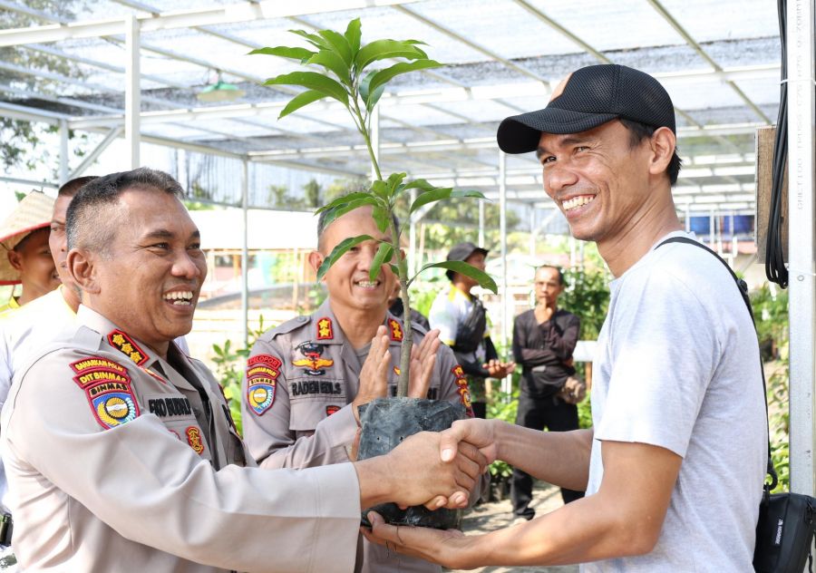 Silaturahmi Polda Riau dan Wartawan, Dukung Upaya Pelestarian Lingkungan Hijau