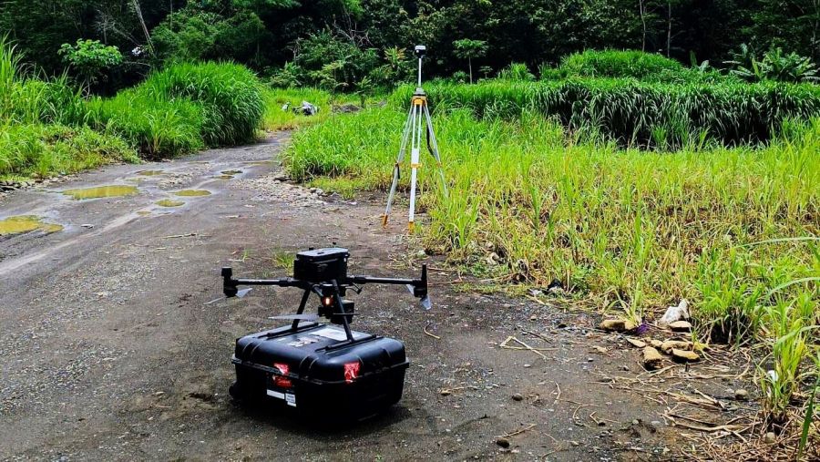 Terra Drone dan Universitas Gajah Mada Manfaatkan Drone Lidar untuk Survei Longsor