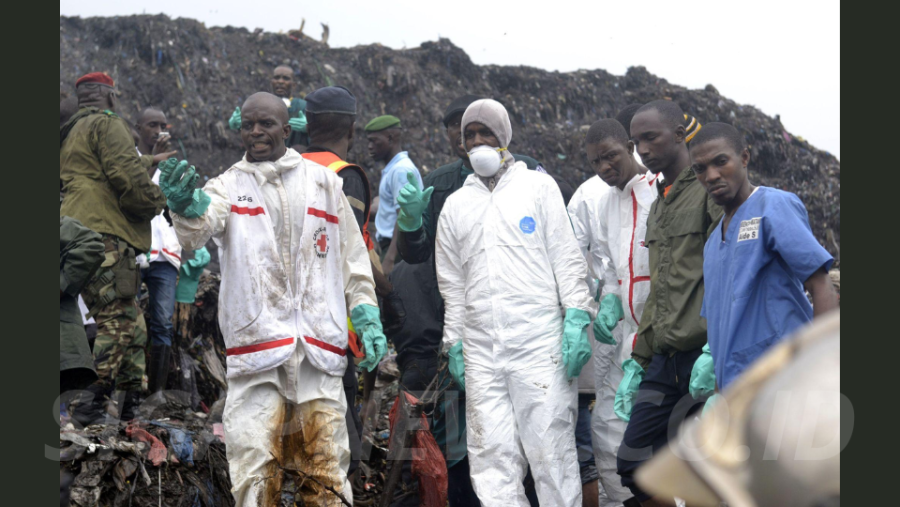 TPA Guinea Runtuh, 30 Orang Tewas Tertimbun Sampah