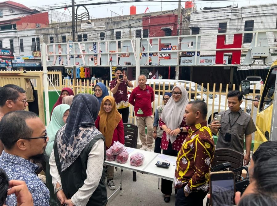 TPID Riau Gelar Operasi Pasar Murah 1 Ton Cabai Merah Tekan Inflasi