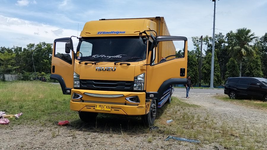 Truk Ekspedisi Tabrak Kanit Lantas di Jalinsum Aek Kanopan, Sempat Kabur dan Dikejar Polisi