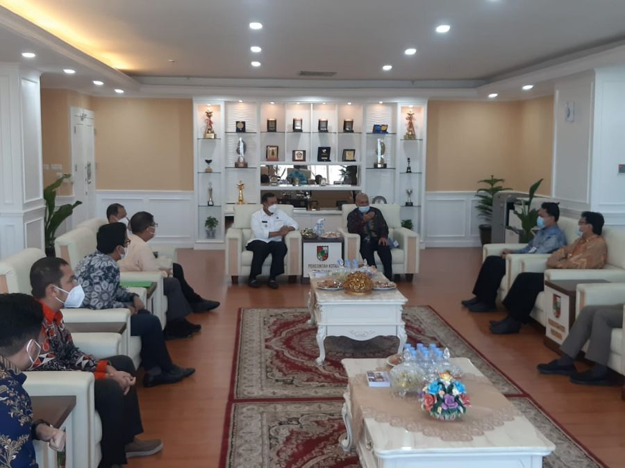 Wali Kota Pekanbaru dan BI Bahas ETPD dan Ekonomi Berbasis Syariah