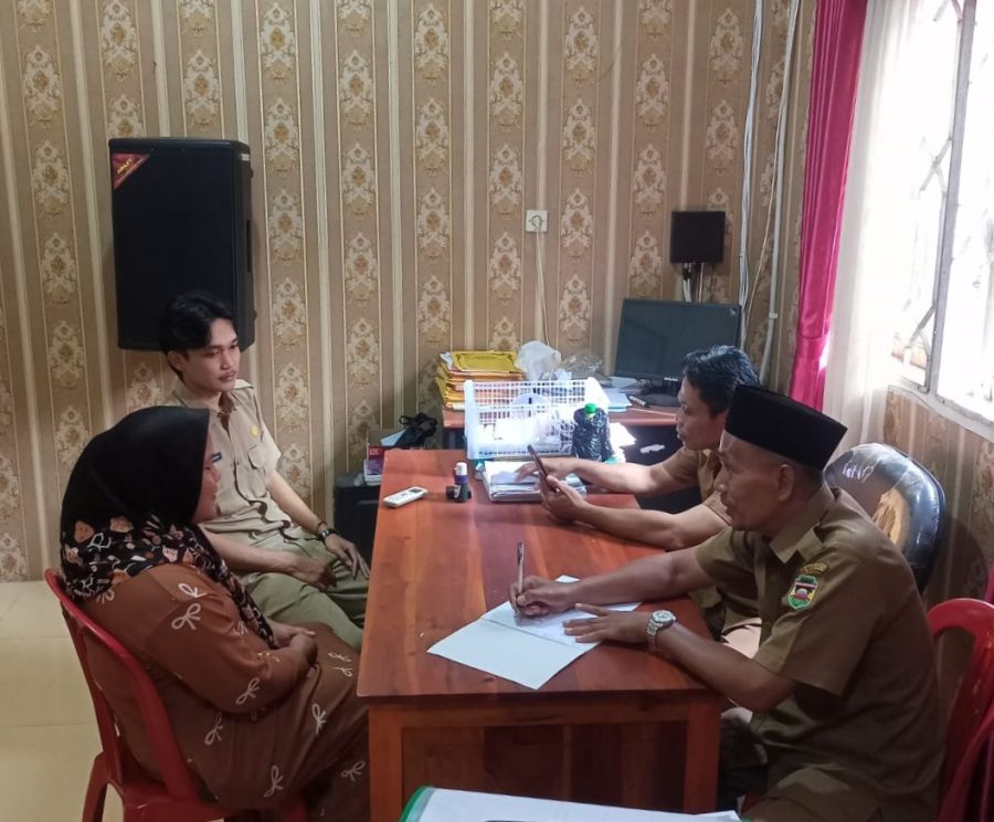 Warga Tajursindang Akui Pungut Dana Bansos untuk Tikar Madrasah