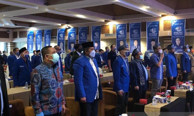 Kepengurusan PAN Riau Dibawah Kepemimpinan Alfedri Bakal di Rampingkan