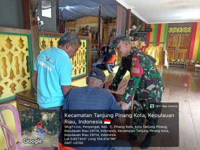 Babinsa Penyengat Imbau Pengelola Penyewaan Baju Adat Jaga Kebersihan dan Kerapian