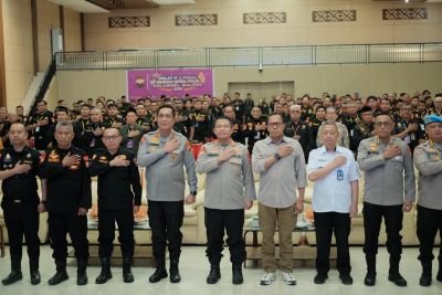 Kapolda Sulsel Buka Diklat Senkom, Perkuat Telematika dan Kehumasan