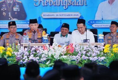 Kapolri dan Gus Baha Serukan Persatuan di Tengah Tantangan Global