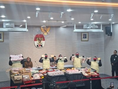 KPK OTT di ATR/BPN, 8 Tersangka dan Uang Rp106,3 Miliar Disita