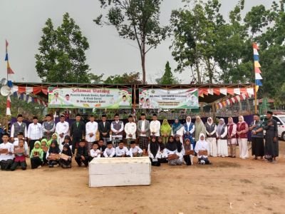 Hari Santri Nasional, KUA Gelar Kemah Hinga Kirab Bersama Camat Gunung Megang