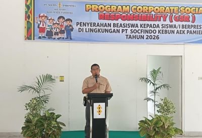 Peduli Pendidikan, PT Socfindo Aek Pamienke Berikan Beasiswa untuk 400 Pelajar